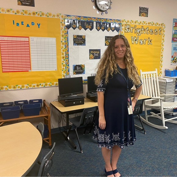 Meet your Posher, Christa - Picture 2 of 11